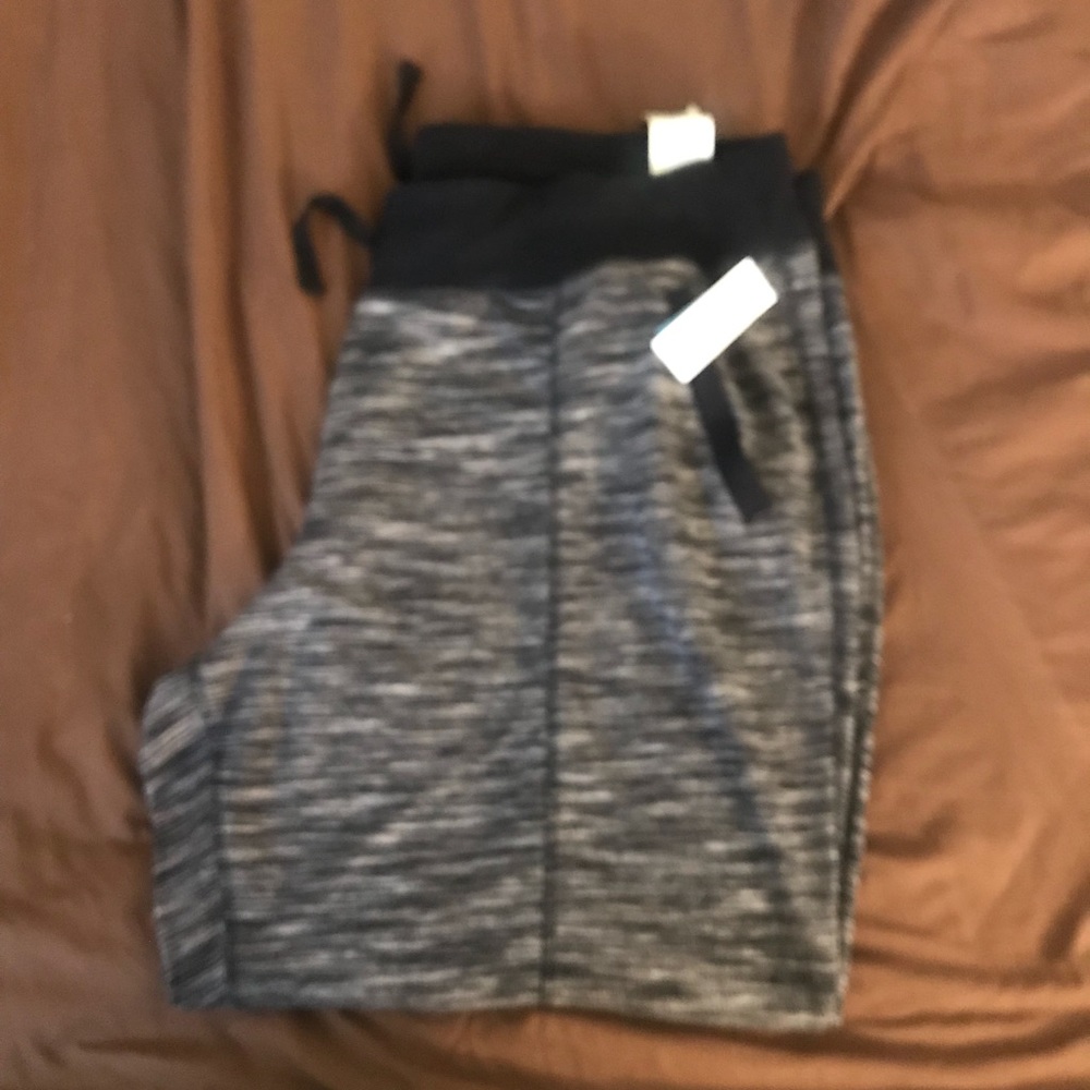 Lane Bryant active line - Picture 3 of 6